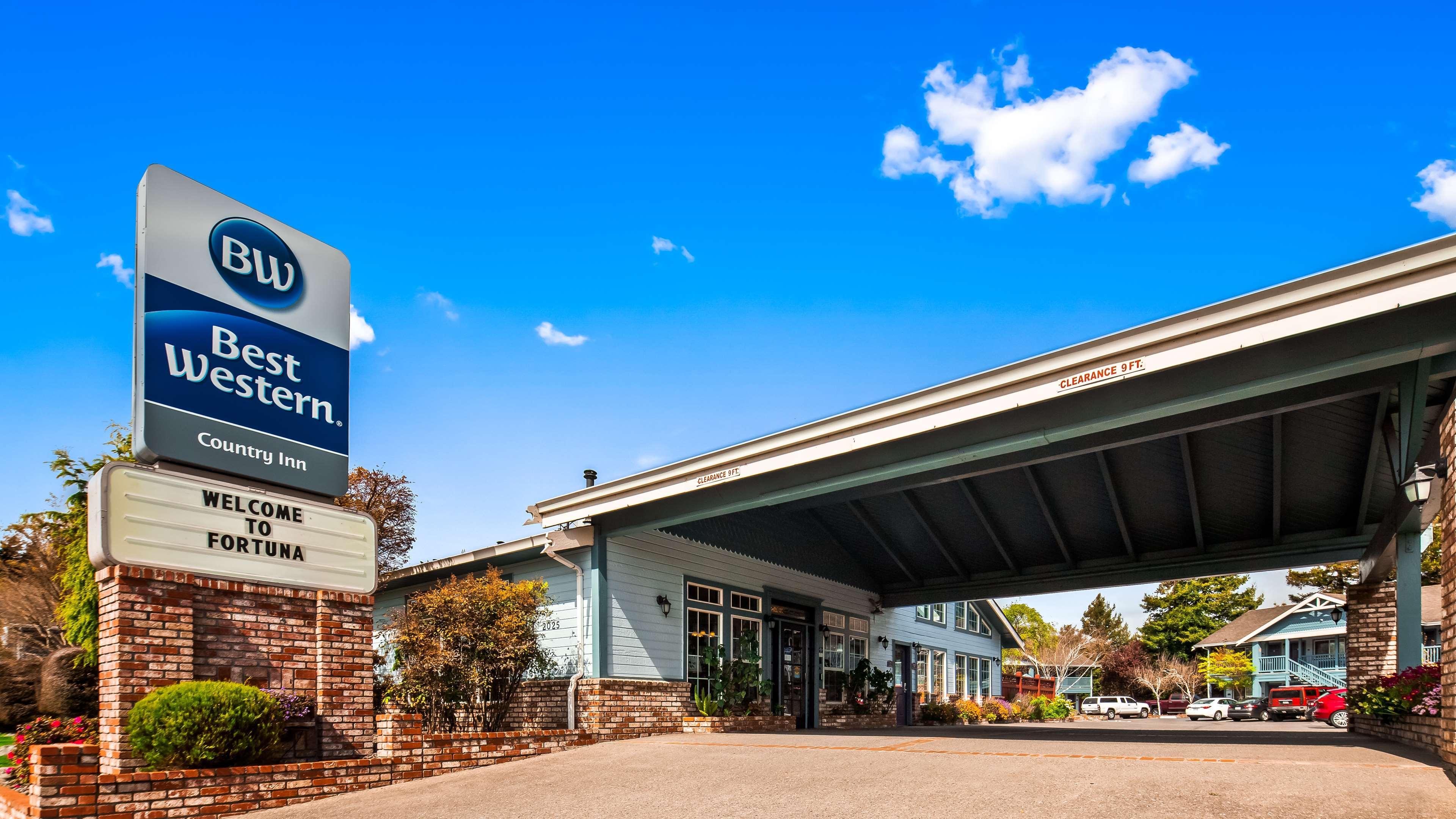 Best Western Country Inn Fortuna Eksteriør bilde